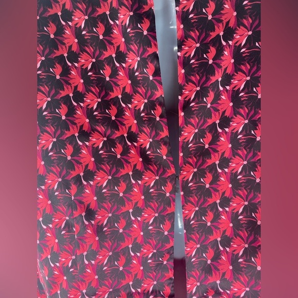 Ronny Kobo Collection Black and Pink Floral Long Sleeve Dress missing button - Picture 11 of 15